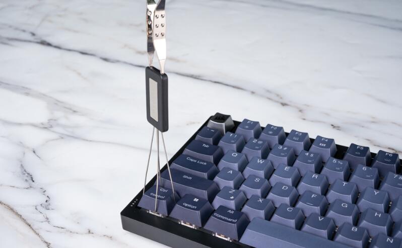 CORSAIR K65 PLUS WIRELESS机械键盘开箱 CORSAIR K65 PLUS WIRELESS机械键盘开箱