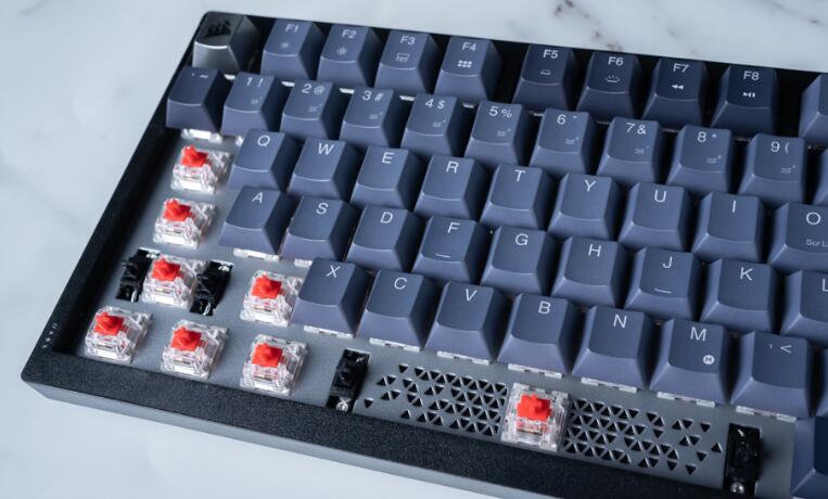 CORSAIR K65 PLUS WIRELESS机械键盘开箱 CORSAIR K65 PLUS WIRELESS机械键盘开箱