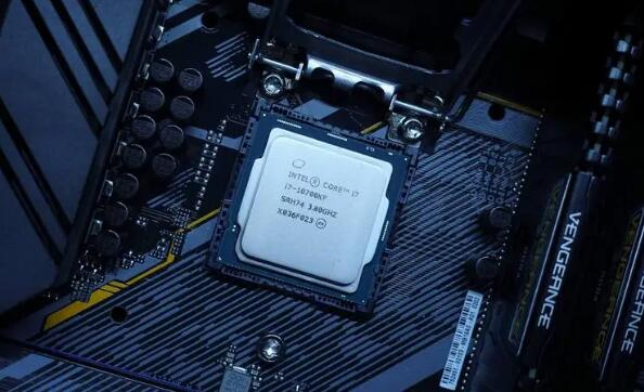 组装电脑主板和cpu是随便搭配吗 组装电脑主板和cpu是随便搭配吗