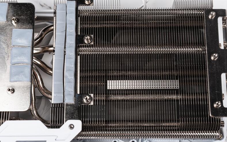 ASRock RX7900GRE Steel Legend开箱评测