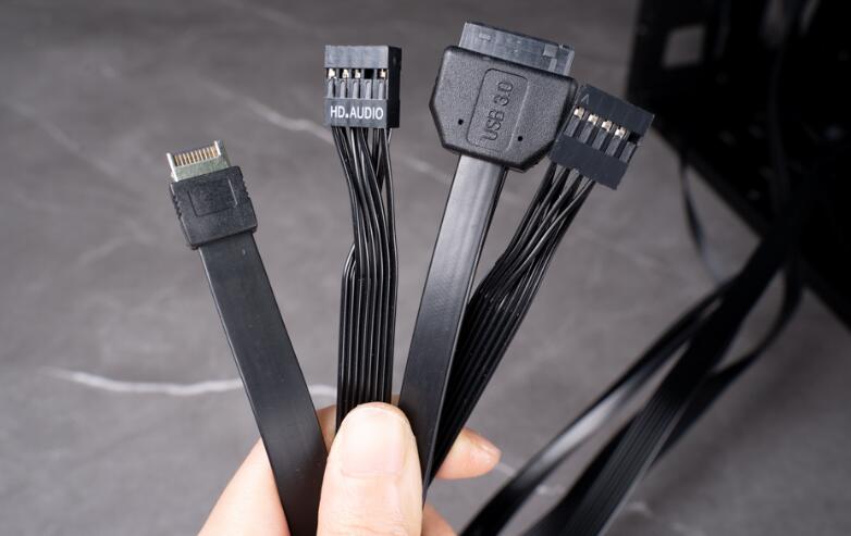 银欣SUGO 17机箱开箱评测