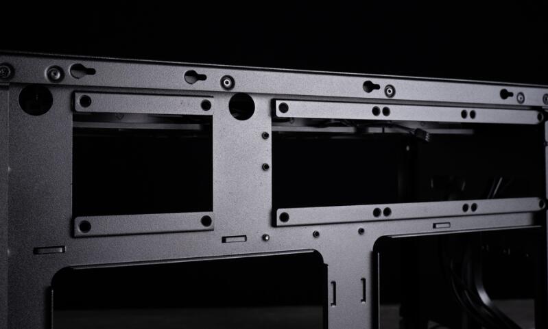 银欣SUGO 17机箱开箱评测