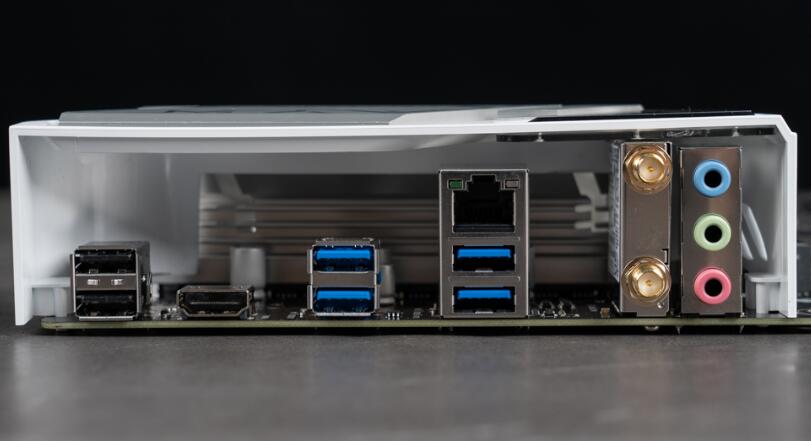 ASUS B760M-AYW WIFI主板开箱评测