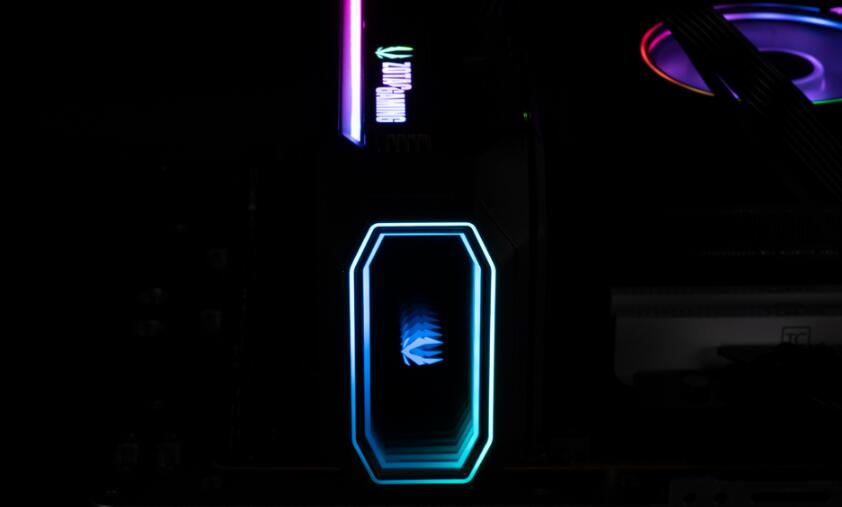 ZOTAC GAMING GeForce RTX5080 AMP EXTREME INFINITY显卡开箱评测