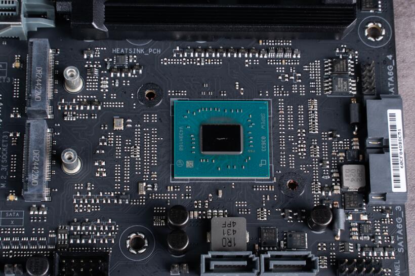 ASUS TUF GAMING B860M-PLUS WIFI主板开箱评测