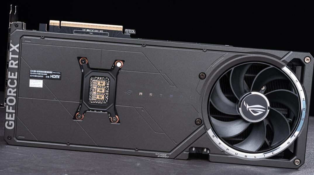 ROG Astral GeForce RTX5080 OC显卡开箱评测