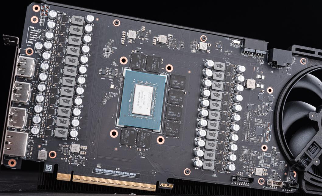 ROG Astral GeForce RTX5080 OC显卡开箱评测